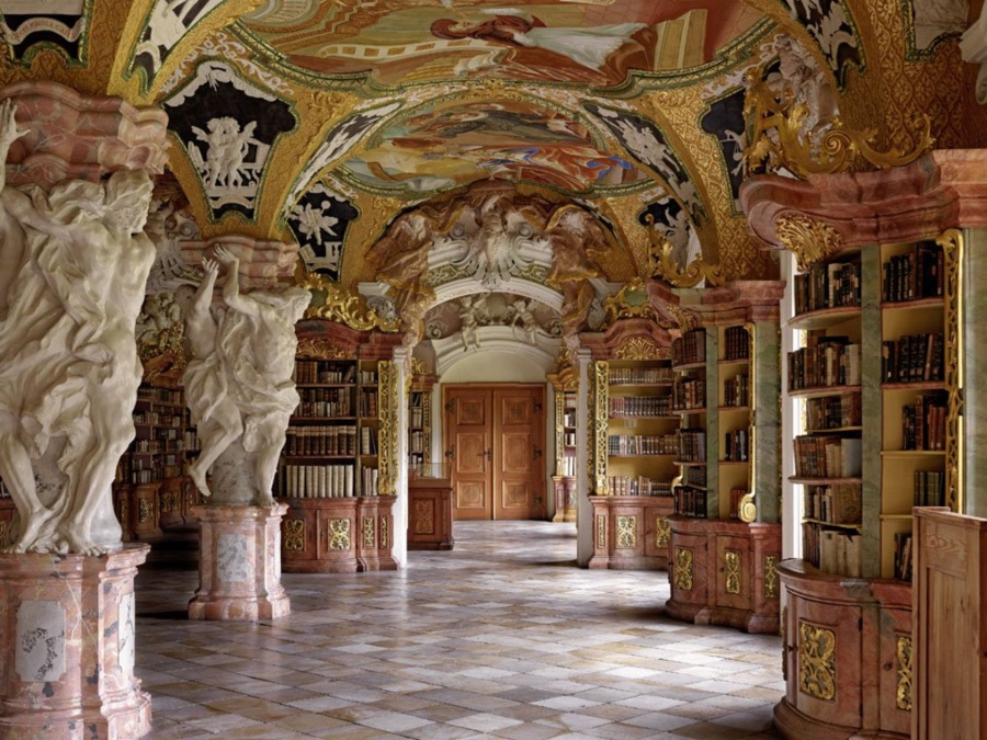 imagen 2 de Las bibliotecas más bellas del mundo según Massimo Listri.