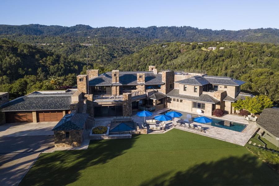 imagen 3 de 82 millones de euros y una casa en Palo Alto.