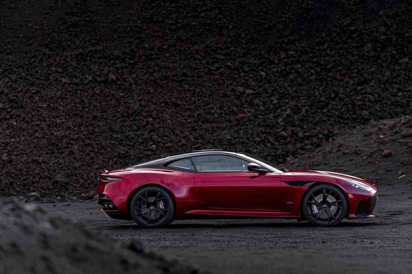 imagen 8 de El nuevo Aston Martin DBS Superleggera llegará en 2019.