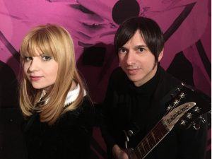 Lia Pamina y Dario Persi juntos para crear un momento mágico.