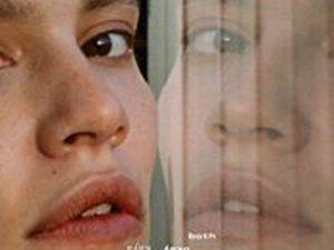 Misterioso y figurative video de Okay Kaya.