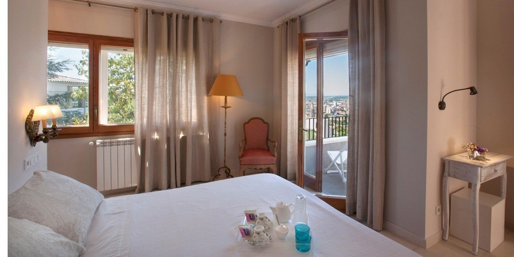 imagen 6 de Montjuic B&B, el hotel para vivir la Girona más íntima.