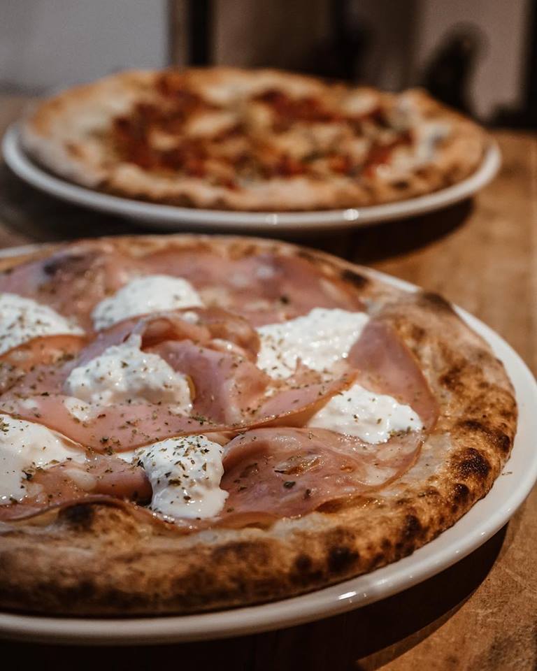 imagen 6 de Araldo: la mejor pizza de Italia ahora se sirve en Madrid.