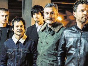 La Habitación Roja tiene el poder de emocionarte hoy con su nuevo single.