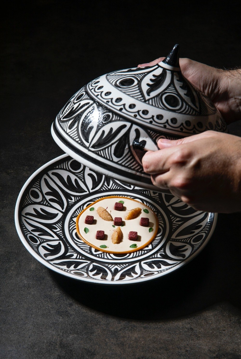 imagen 5 de Lo mejor de las cocinas almorávide y almohade se sirve en Noor.