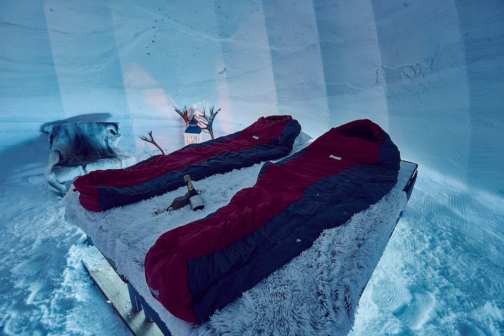 imagen 4 de Dormir en un iglú helado bajo la aurora boreal.