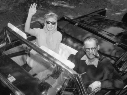 El Ford Thunderbird de la diva entre las divas, Marilyn Monroe, a subasta.