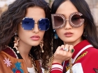 La indiscreción más sofisticada salta a la vista con Dolce & Gabbana.