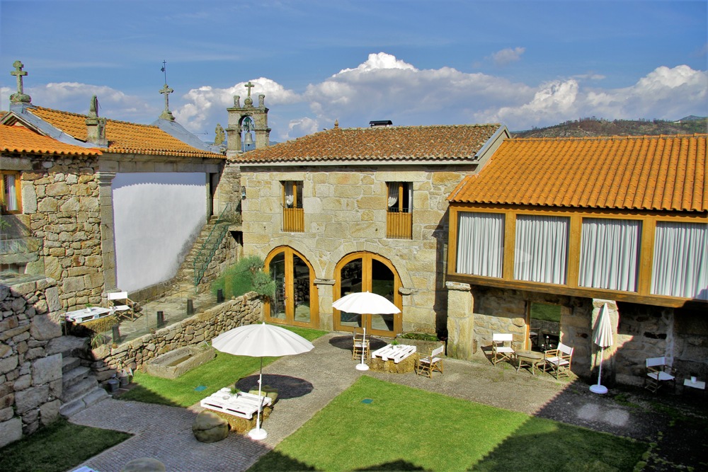 imagen 1 de Solar de Oura, punto de partida para descubrir el famoso vinho verde portugués.