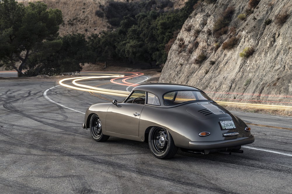 imagen 1 de El glamouroso Porsche que Emory ha diseñado para John Oates.