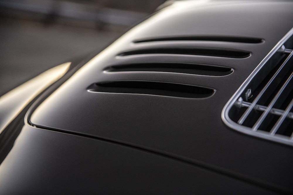 imagen 2 de El glamouroso Porsche que Emory ha diseñado para John Oates.