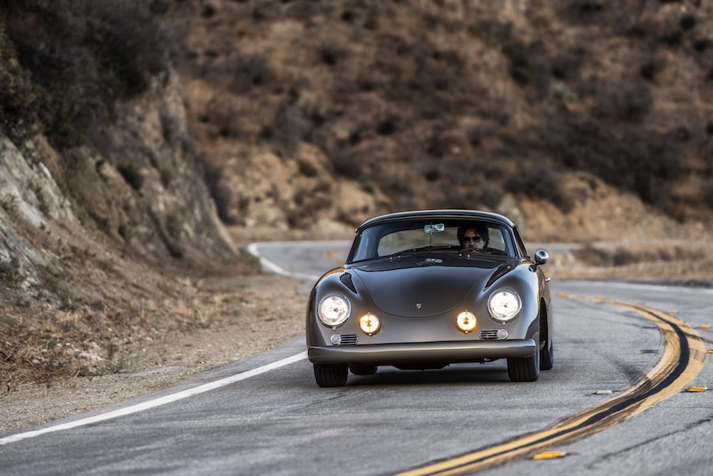 imagen 6 de El glamouroso Porsche que Emory ha diseñado para John Oates.