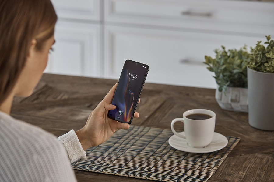 imagen 4 de OnePlus 6T, un smartphone que viene a mejorar a su antecesor.