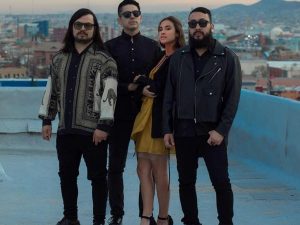 Suena algo diferente en la frontera, suena The Chamanas.