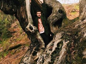 Bearoid hace música para que tú puedas bailar.