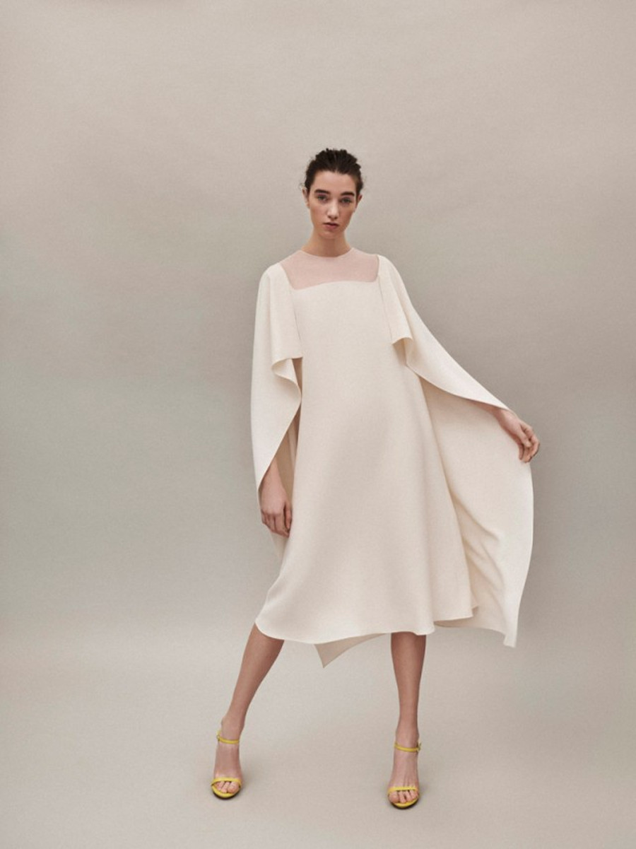 imagen 12 de DelPozo y su «Brisa Floral» para la colección Prefall 2019.