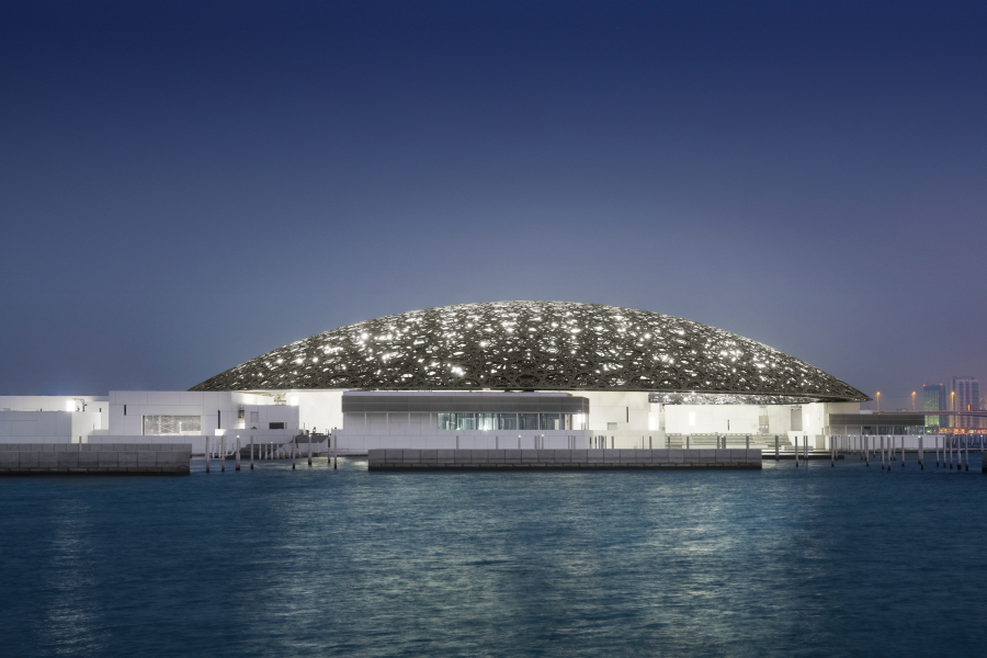 imagen 7 de El Louvre de Abu Dhabi: geometría y luz en el corazón del golfo Pérsico.