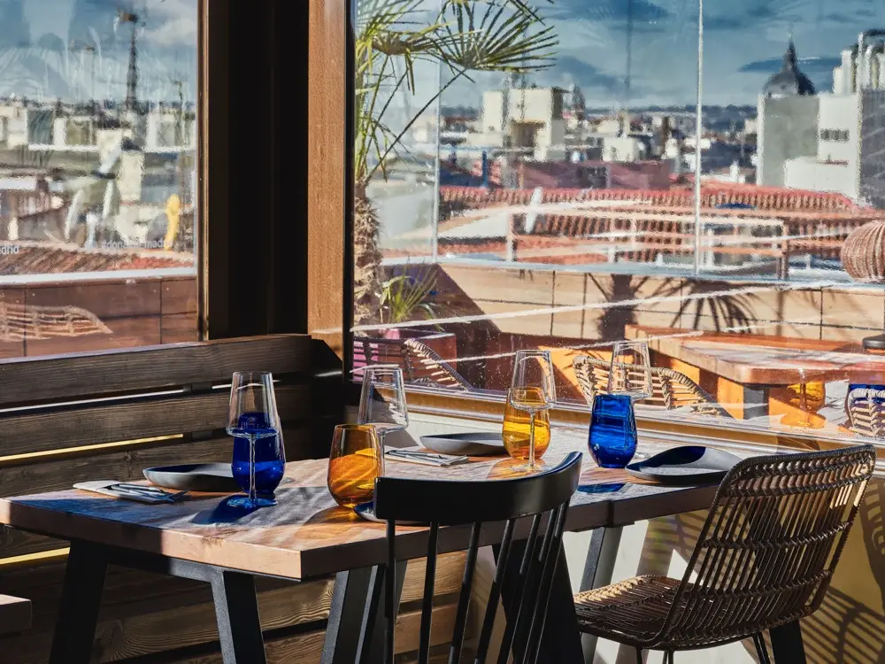 imagen 31 de Lunes de terraza de invierno y afterwork en Doñaluz.