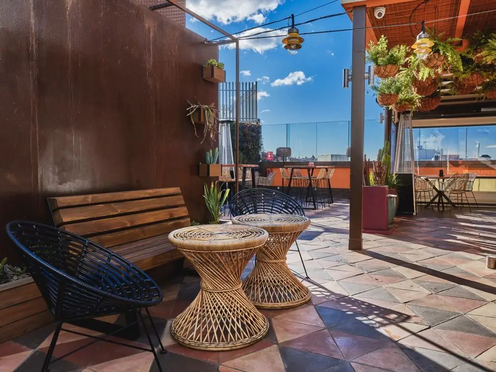 imagen 30 de Lunes de terraza de invierno y afterwork en Doñaluz.