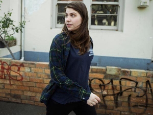 Alex Lahey nos regala otra muestra de su melódica energía y vitalidad.