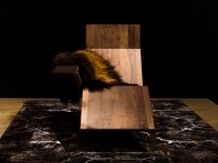 Liberty Lounger, la primera silla del mes más creativo de Joep van Lieshout.