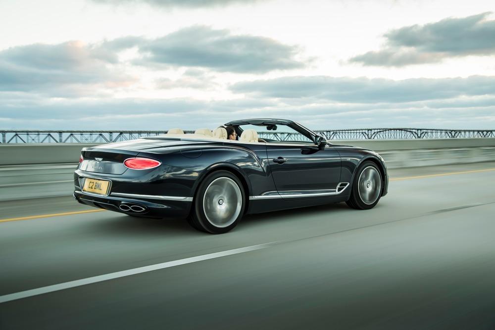 imagen 9 de Bentley presenta sus nuevos New Continental GT V8 y GT V8 Convertible.