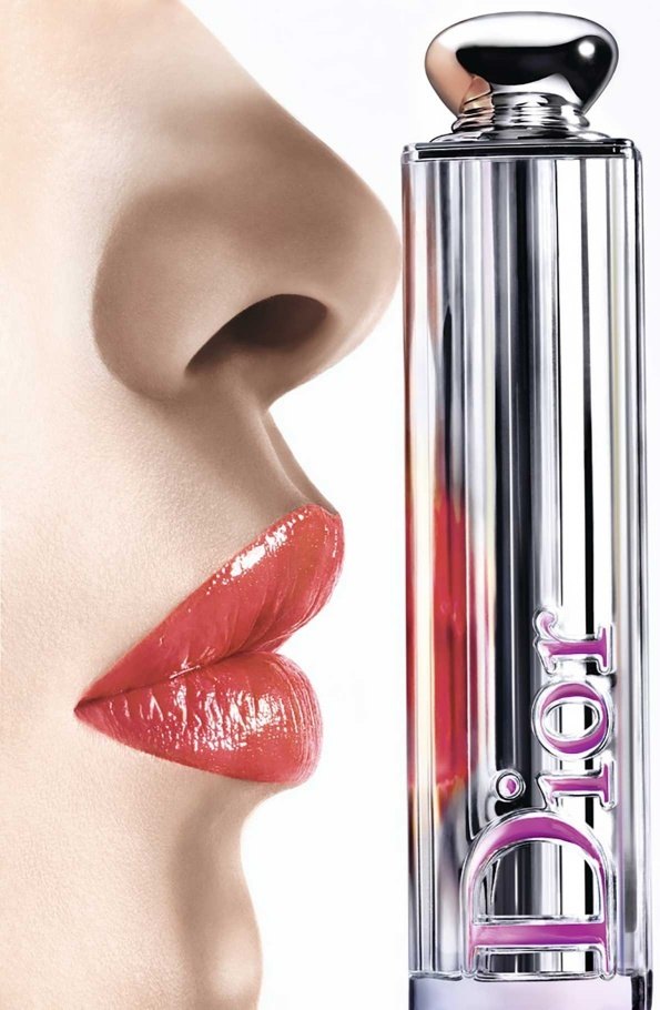 imagen 5 de Dior Addict Stellar Shine, el nuevo brillo de Dior en boca de Cara Delevigne.