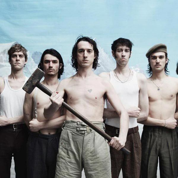 imagen 1 de Fat White Family comparte un divertido video inspirado en los Monty Python.