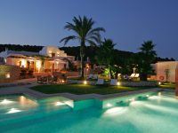 Hotel Can Lluc: Un retiro idílico en la mejor compañía, en Ibiza.