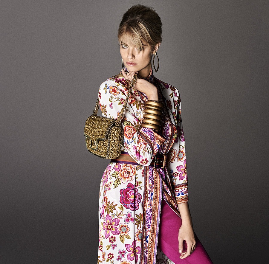 imagen 1 de Luisa Spagnoli presenta la moda de primavera más glamourosa.