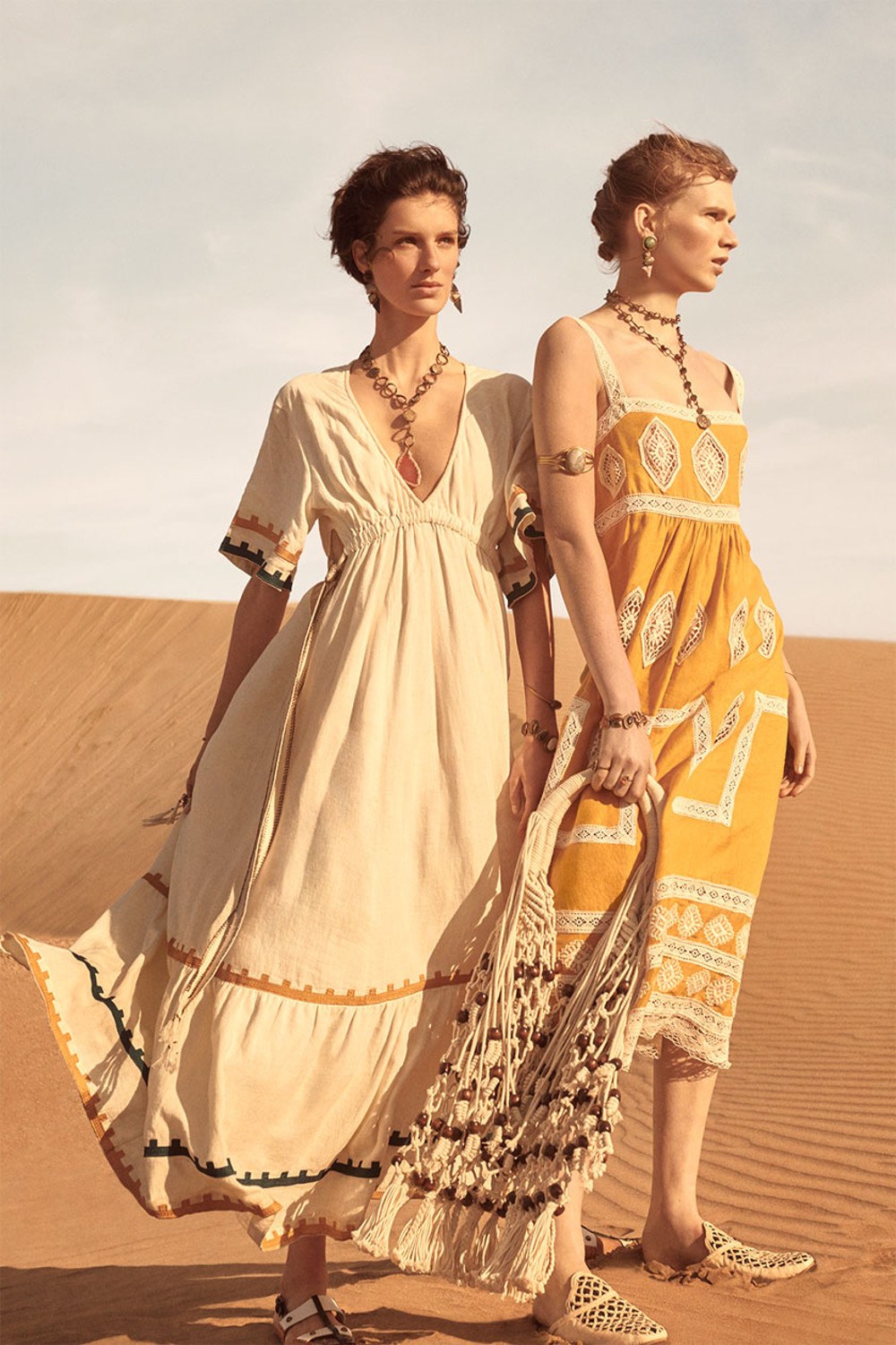 imagen 6 de Zara nos lleva al desierto en su última colección de primavera-verano 2019.