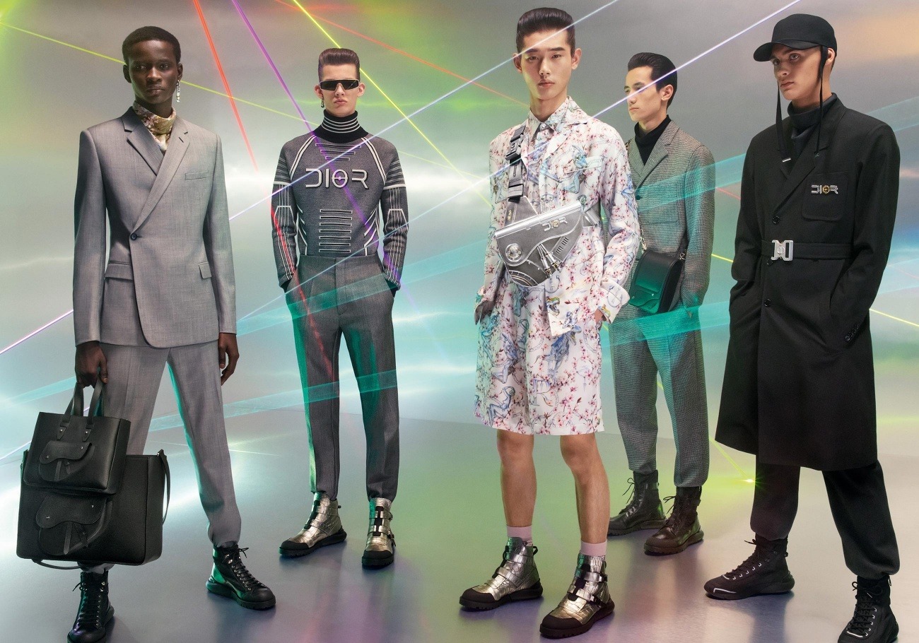 imagen 1 de Kim Jones se pone retrofuturista para vestir a los hombres Dior.