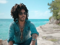 Lenny Kravitz es el embajador para la campaña de turismo de Las Bahamas. Ahora entendemos el motivo.