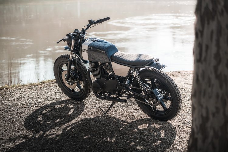 imagen 1 de Panache Customs presenta la ‘Falkor’ Yamaha XS 360 de tus sueños.