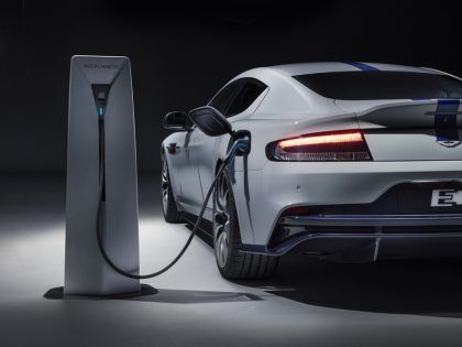 Rapide E, el primer Aston Martin eléctrico está listo para entrar en producción.