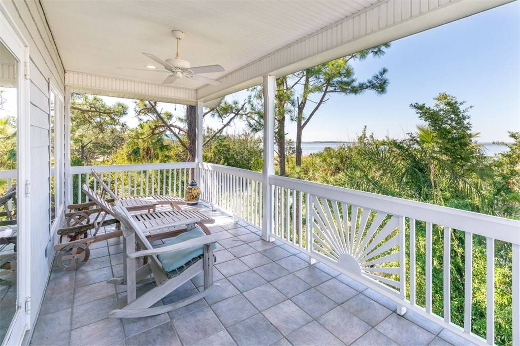 imagen 6 de Sandra Bullock vende su casa de la playa en Tybee Island.
