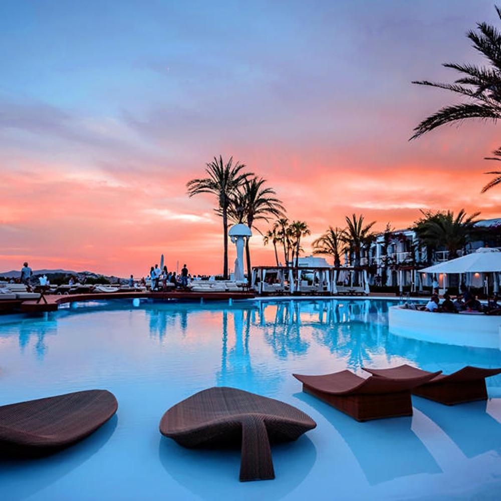 imagen 14 de El mejor “destino” de Ibiza: Destino Pacha Resort.