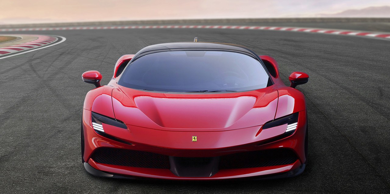 imagen 1 de Ferrari SF90 Stradele, el híbrido enchufable más espectacular del mundo.