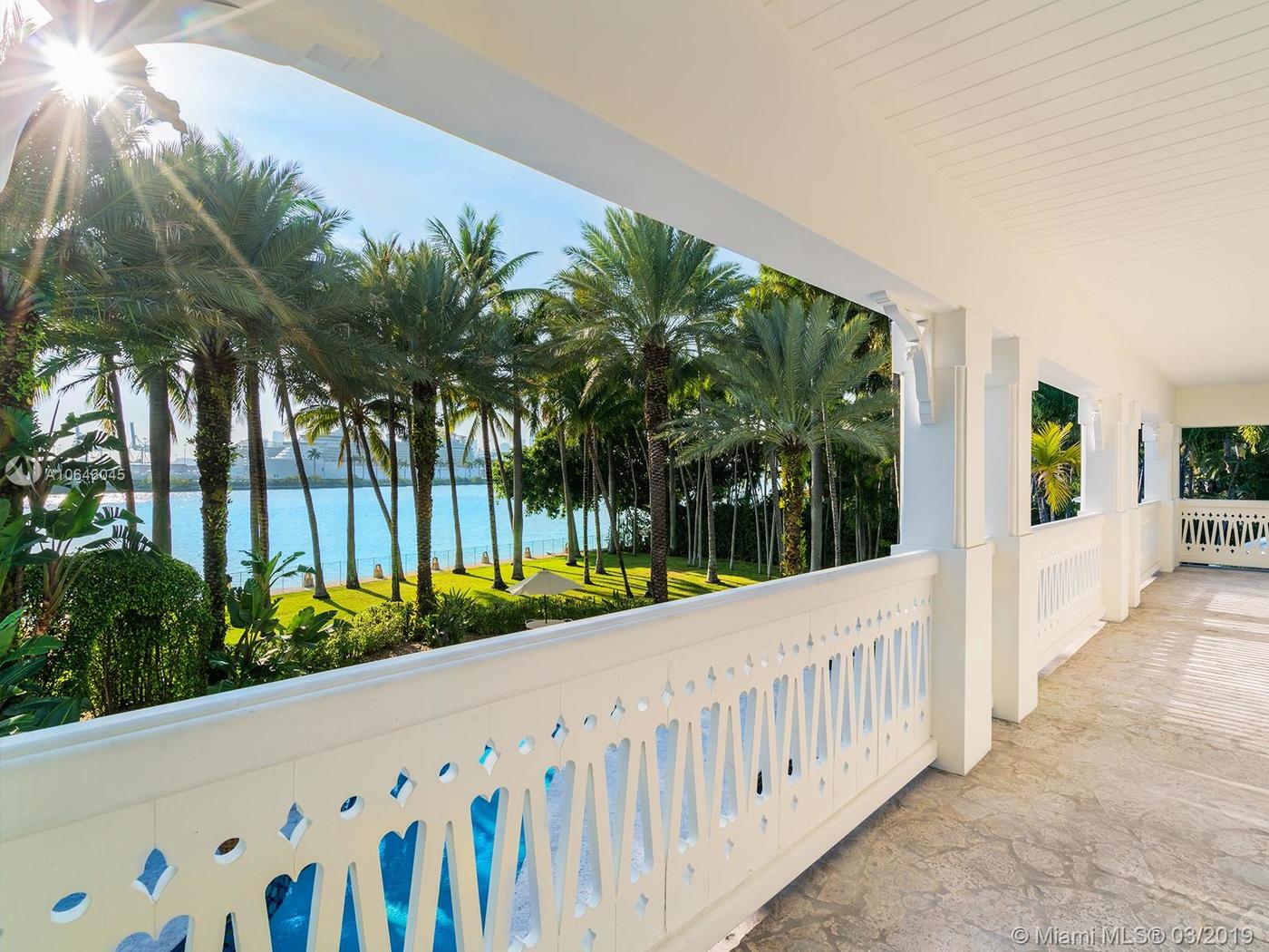 imagen 6 de Gloria y Emilio Estefan venden su espectacular casa en Miami.