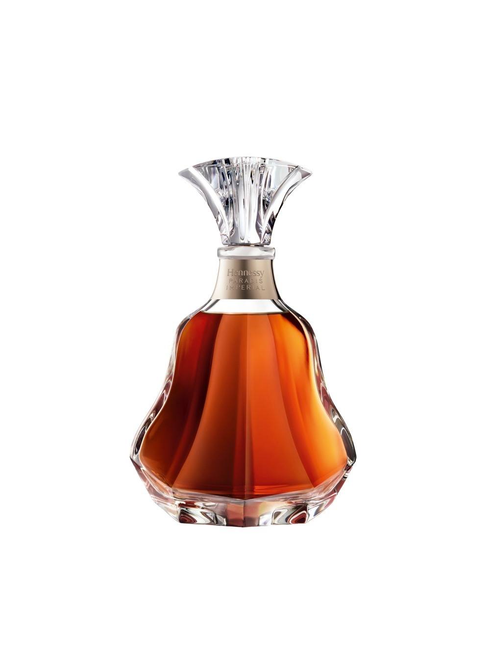 imagen 13 de Hennessy Paradis Imperial, Arik Levi y Louis Vuitton o la excelencia de la artesanía.