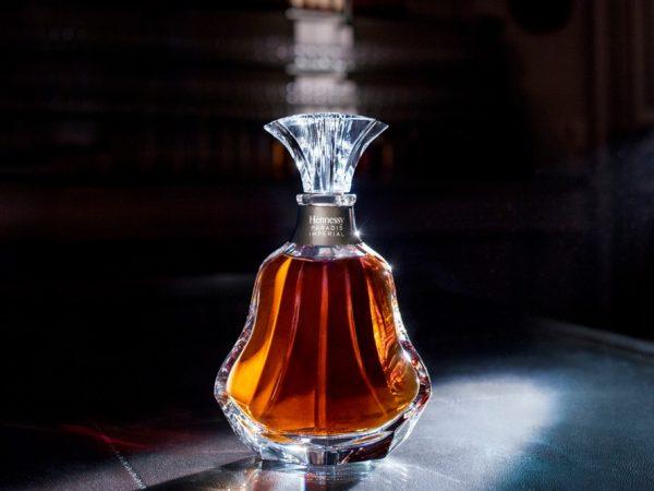 Hennessy Paradis Imperial, Arik Levi y Louis Vuitton o la excelencia de la artesanía.