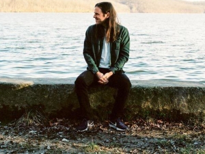 Steve Marino nos habla sobre el hogar, el amor y la intimidad en su nuevo disco.