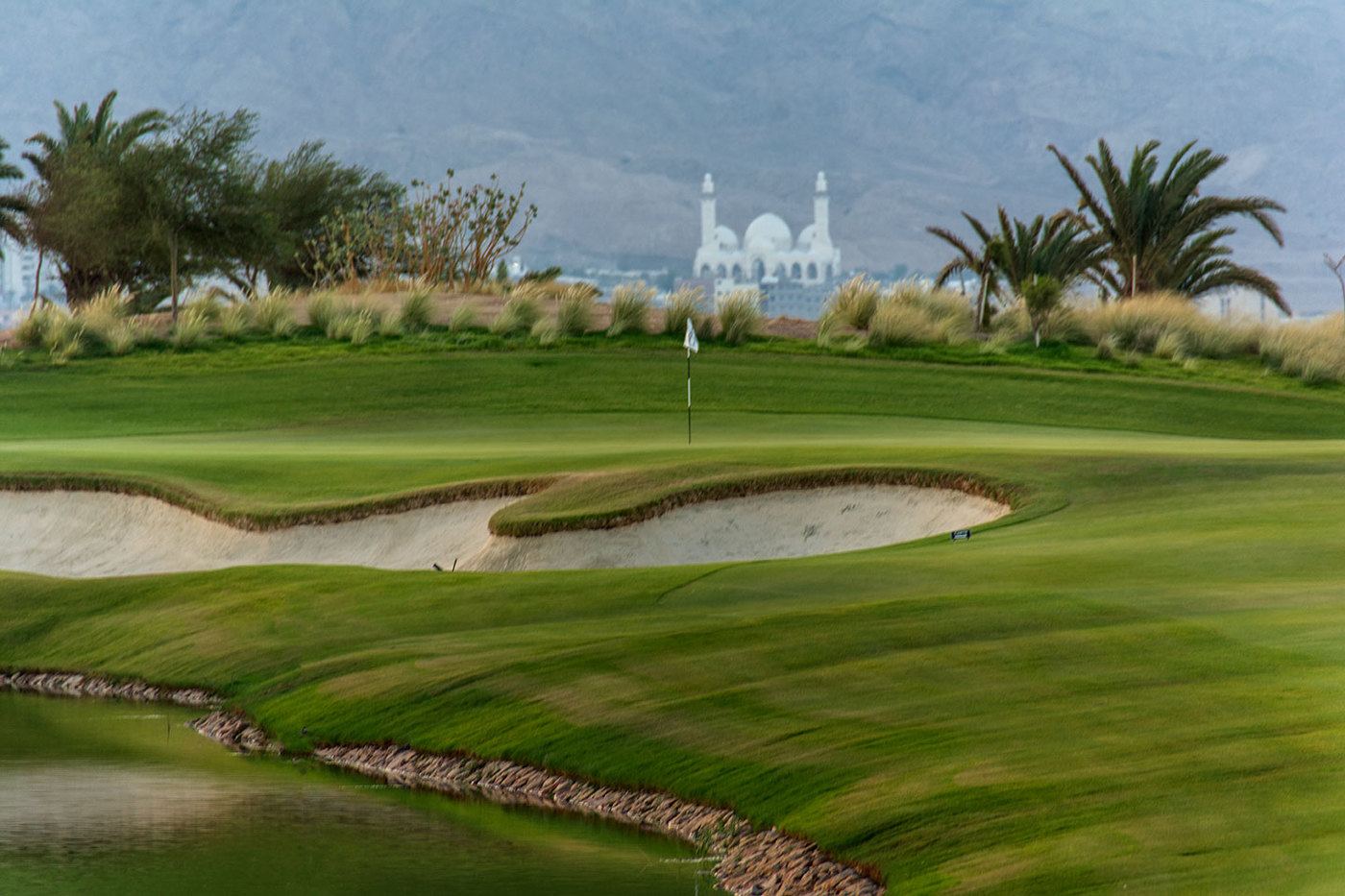 imagen 1 de El club de golf más espectacular del mundo está en Aqaba, Jordania.