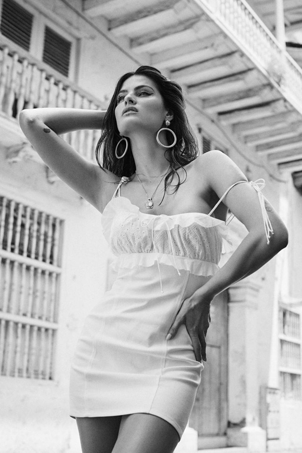 imagen 6 de Isabeli Fontana sube las temperaturas con For Love & Lemons.