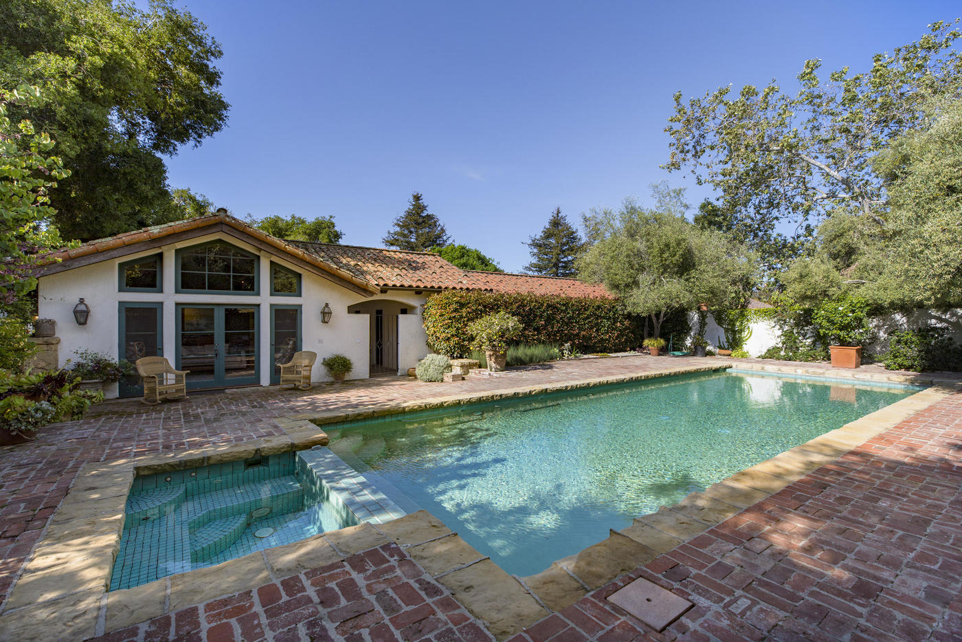 imagen 2 de Jeff Bridges vende su casa en Montecito, California, por 8 millones de euros.