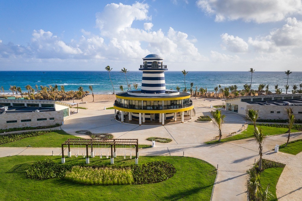 imagen 1 de Ocean El Faro, tu hotel en Punta Cana.