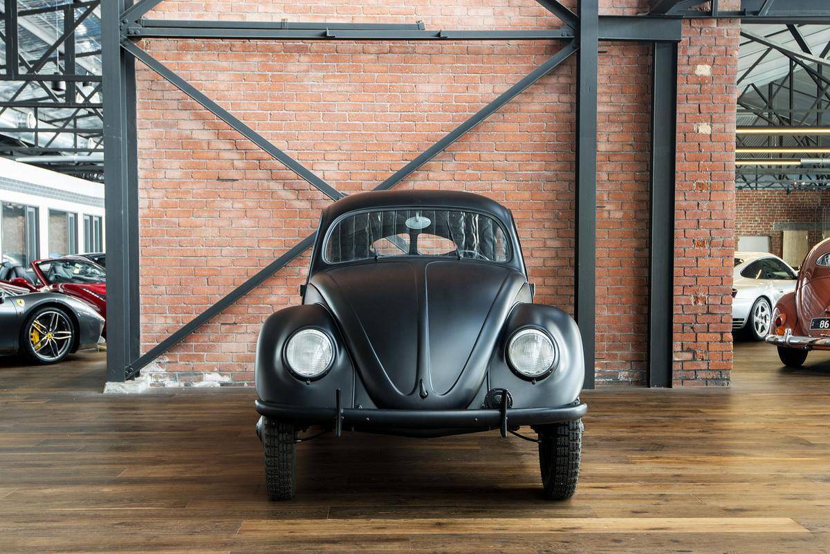 imagen 5 de Ahora que sabemos que Volkswagen no fabricará más Beetle, éste se convierte en pieza de coleccionista.