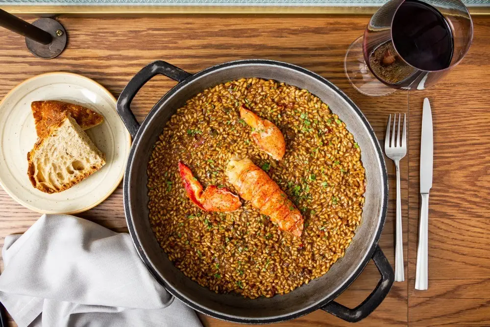 imagen 3 de En Madrid se come SINSOMBRERO, un restaurante de la Castellana a punto de celebrar su primer aniversario.