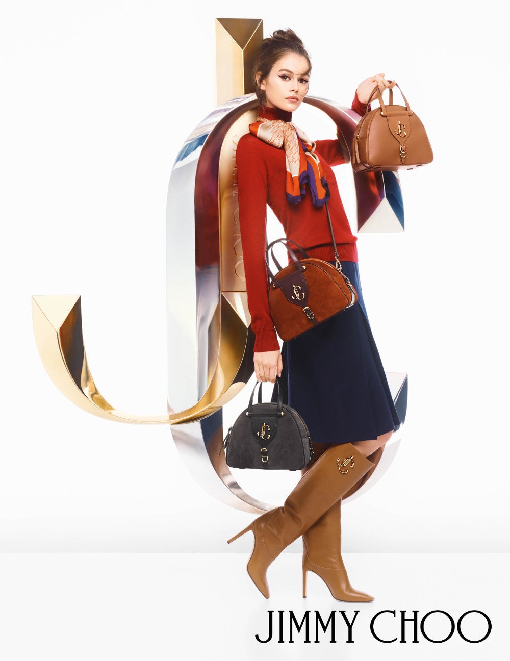 imagen 1 de Kaia Gerber es la protagonista de la Campaña de otoño-invierno 2019 de Jimmy Choo.