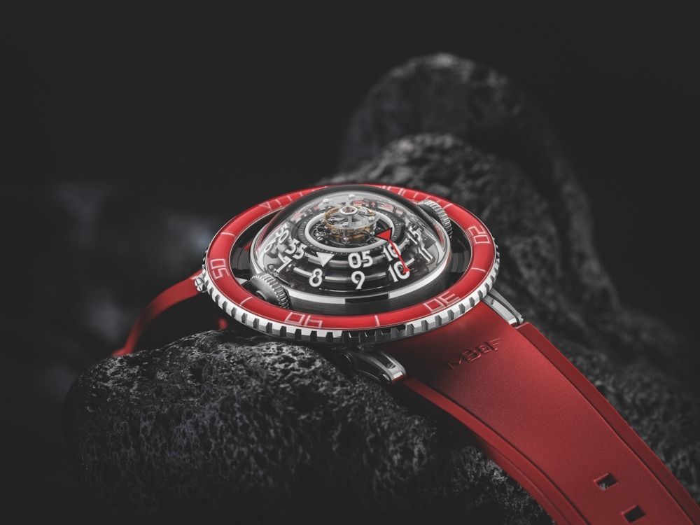 imagen 9 de MB&F HM7 Aquapod Platinum Red.